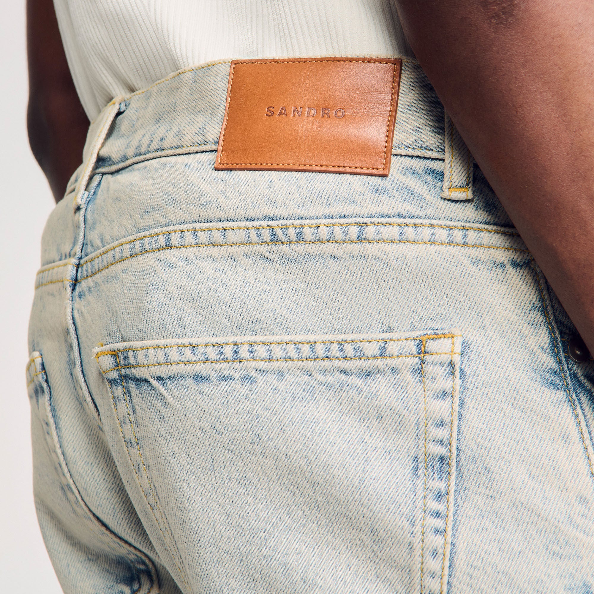 Sandro Men Regular faded jeans