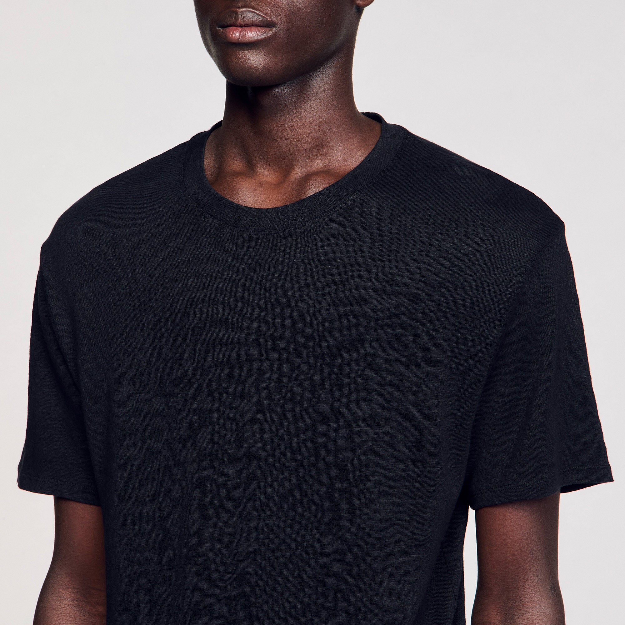 Sandro Men Certified linen T-shirt